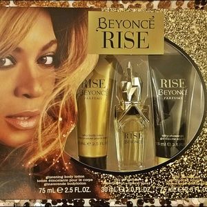 Beyoncé Rise Gift Set